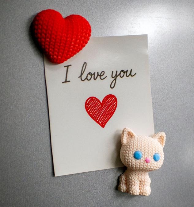 Knitted Fridge Magnet Pack – Puppy Kitty & Heart Magnets – Cute Knitted Style Magnets – Kitchen or Office Decor